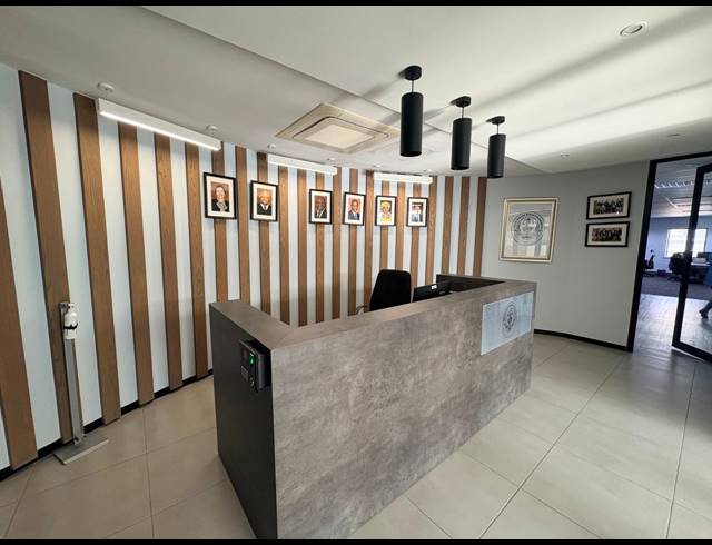 460M² OFFICE TO LET IN VORNA VALLEY